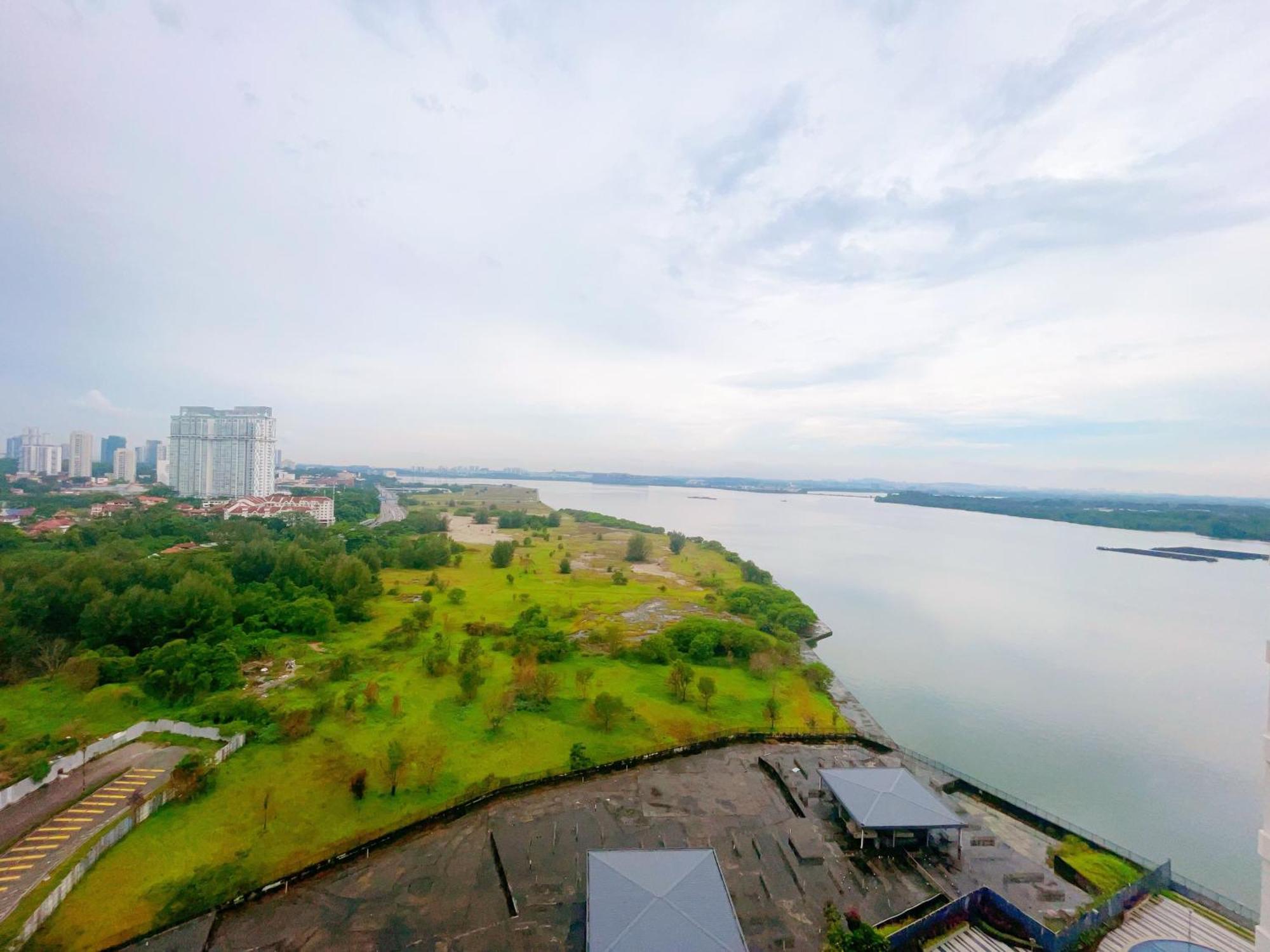 Monic Staycation #Country Garden Danga Bay Johor Bahru Exterior foto